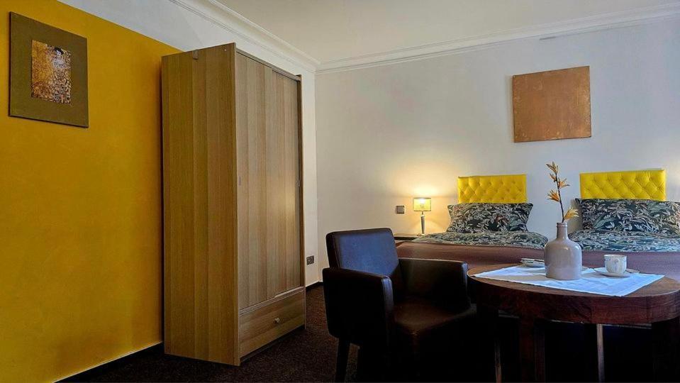 Malepartus Hotel Bad Schwalbach Buitenkant foto