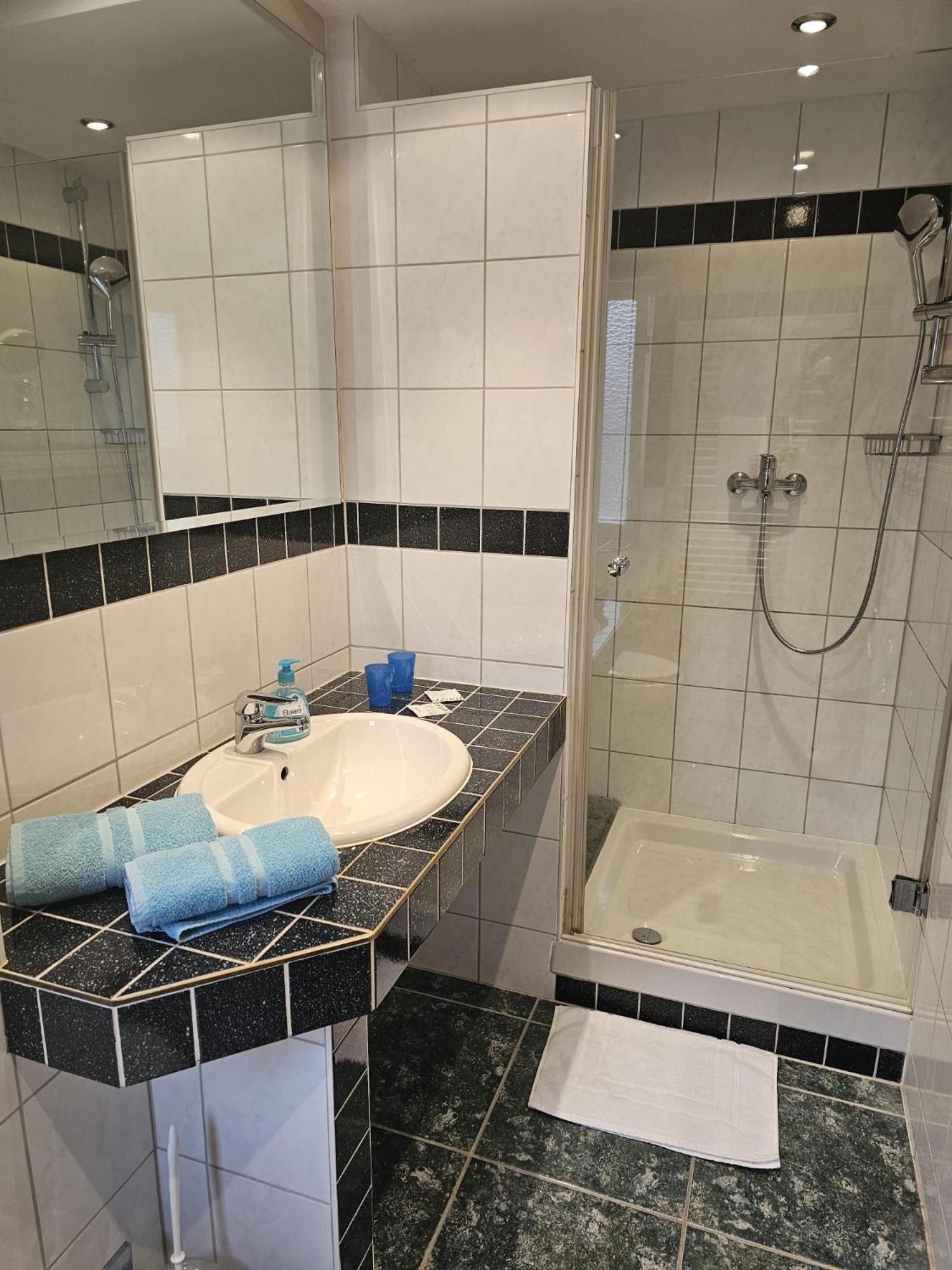 Malepartus Hotel Bad Schwalbach Buitenkant foto